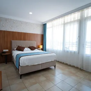 Oda ve Kahvaltı Dinç