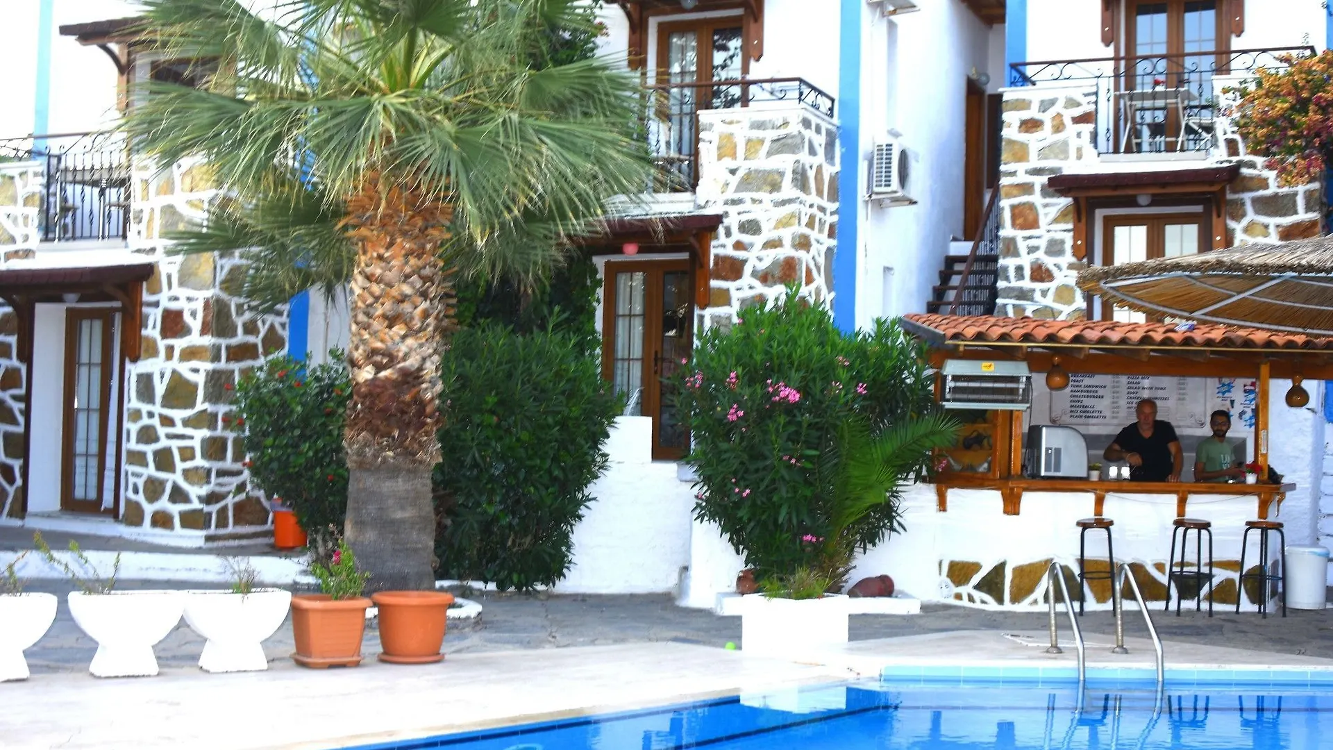 Dasis Hotel Suites Bodrum 3*,